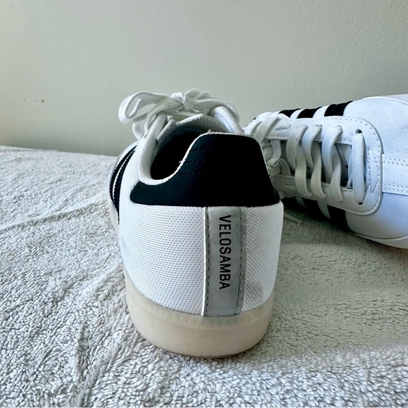 Adidas Vélosambas in White - Picture 4 of 6